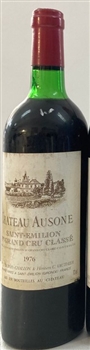 Chateau Ausone 1976 (damage label)
